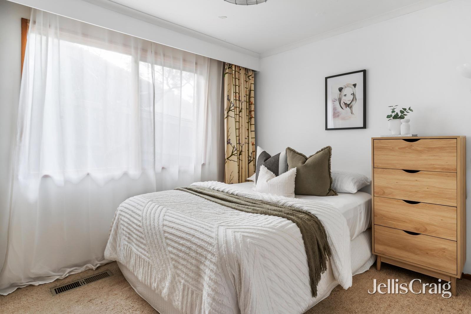 35 Napier Crescent, Montmorency image 10