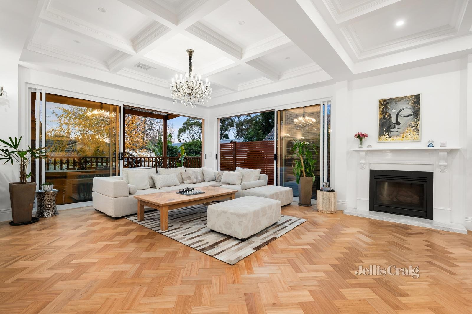 35 Orchard Street, Glen Waverley image 3