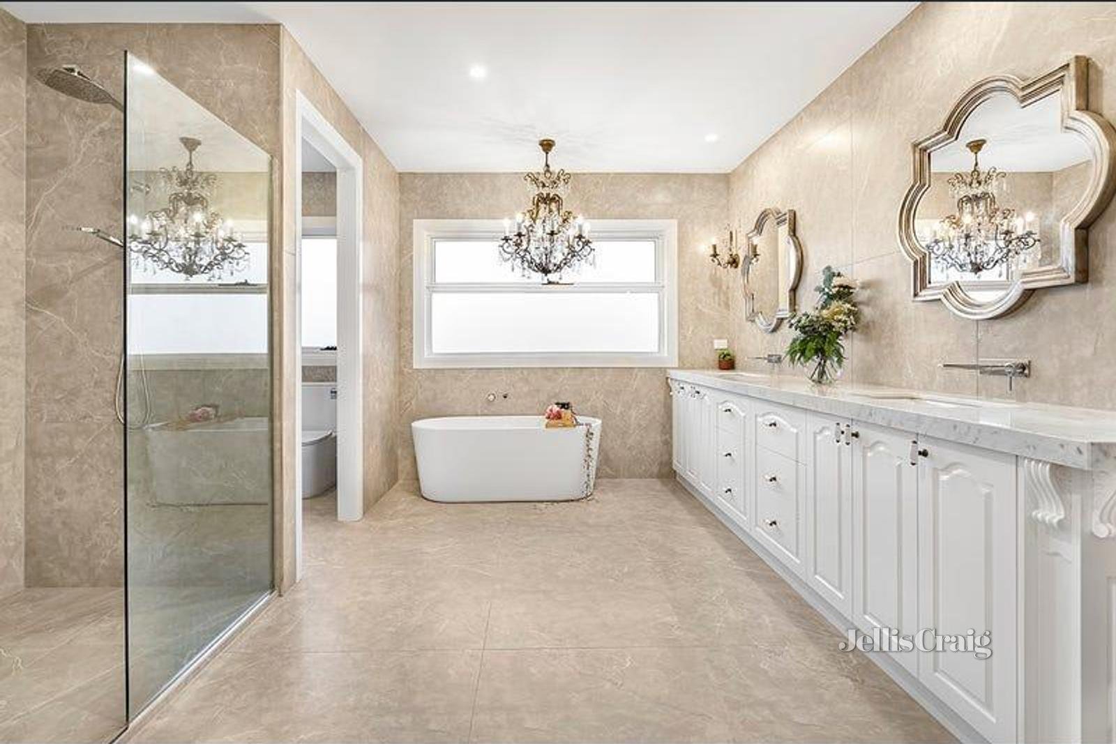 35 Orchard Street, Glen Waverley image 12