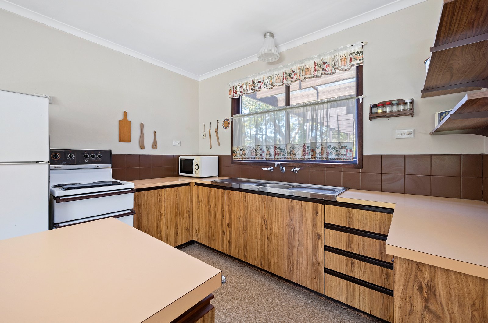Property Gallery Thumbnail 7