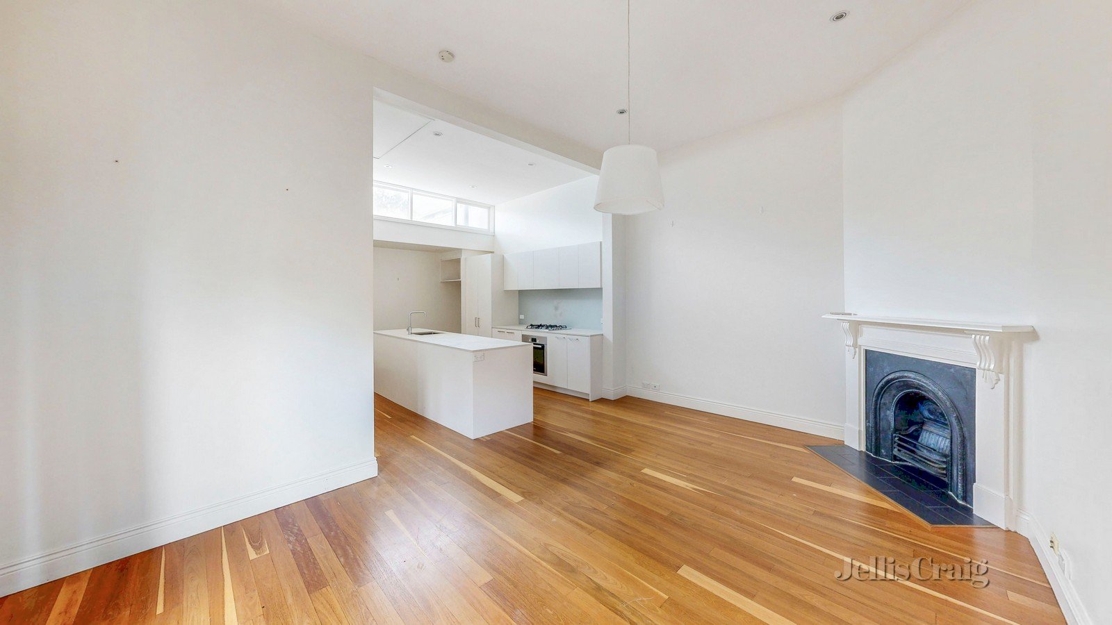 35 Parkville St, Burnley image 2