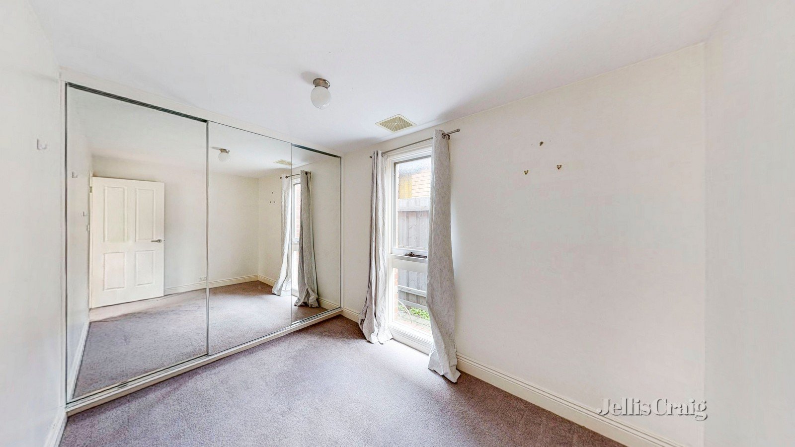 35 Parkville St, Burnley image 8