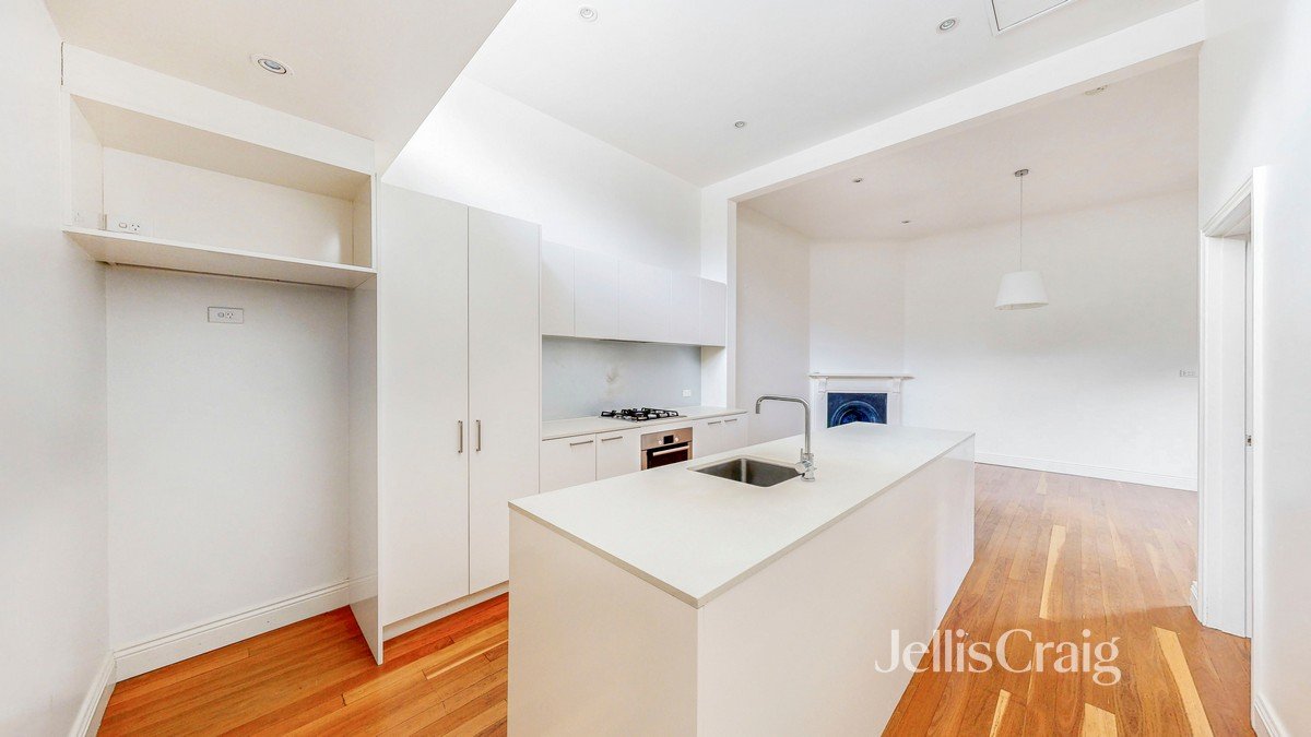 35 Parkville Street, Burnley image 4