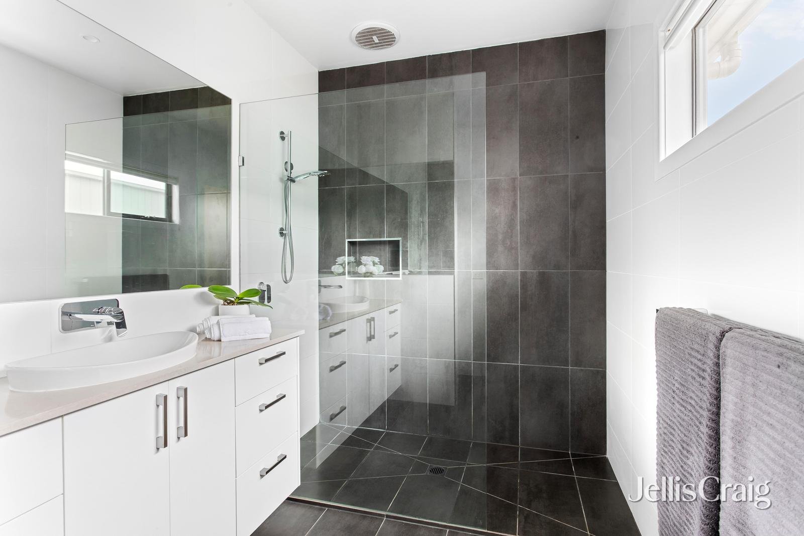 35 Picadilly Street, Oakleigh&nbsp;South image 12