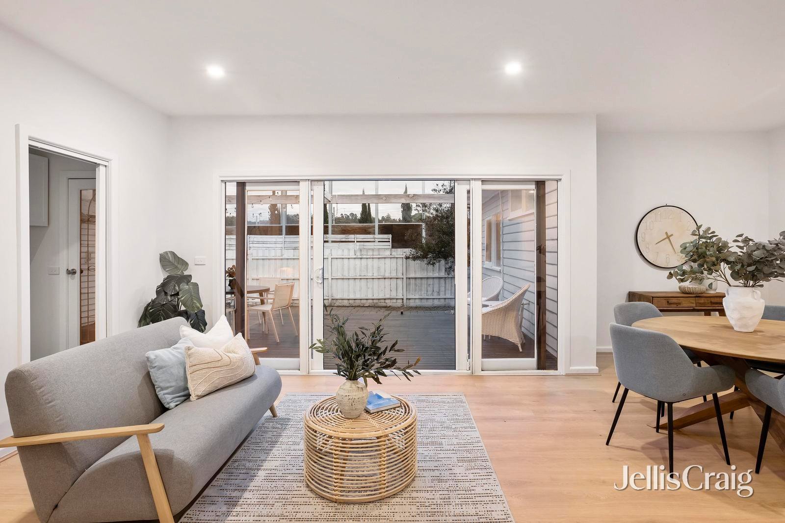 35 Plumer Street, Croydon image 5