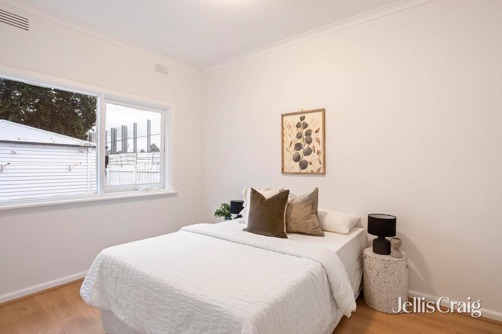 35 Plumer Street, Croydon image 10