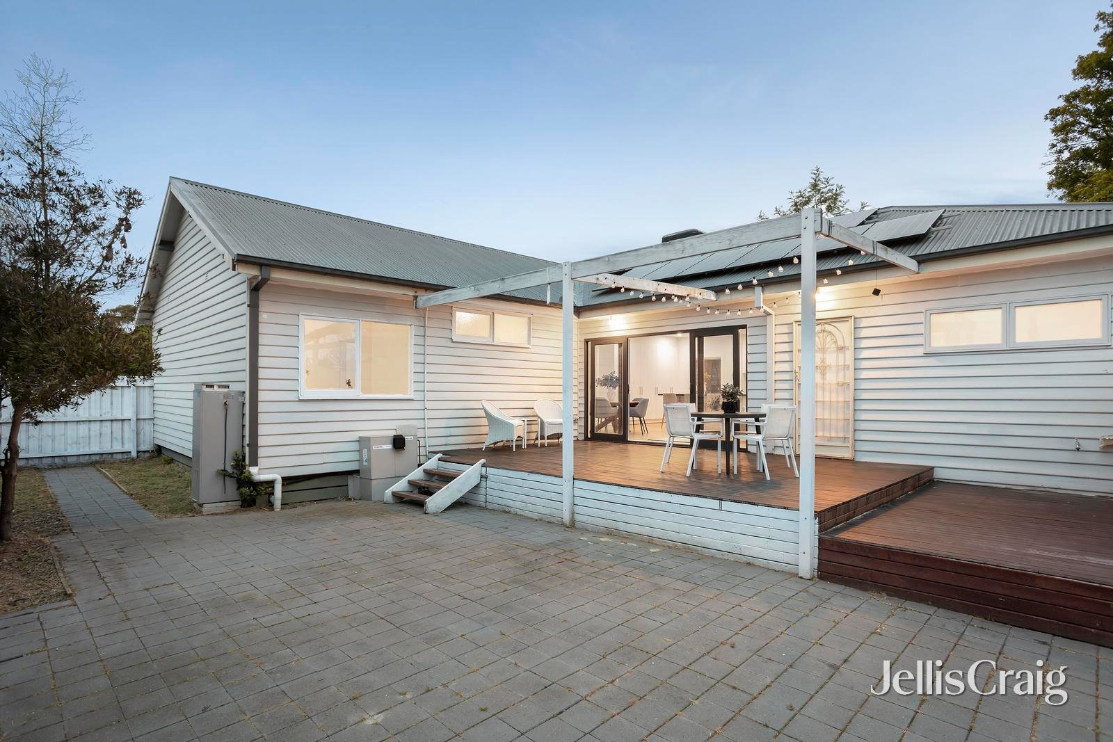35 Plumer Street, Croydon image 11