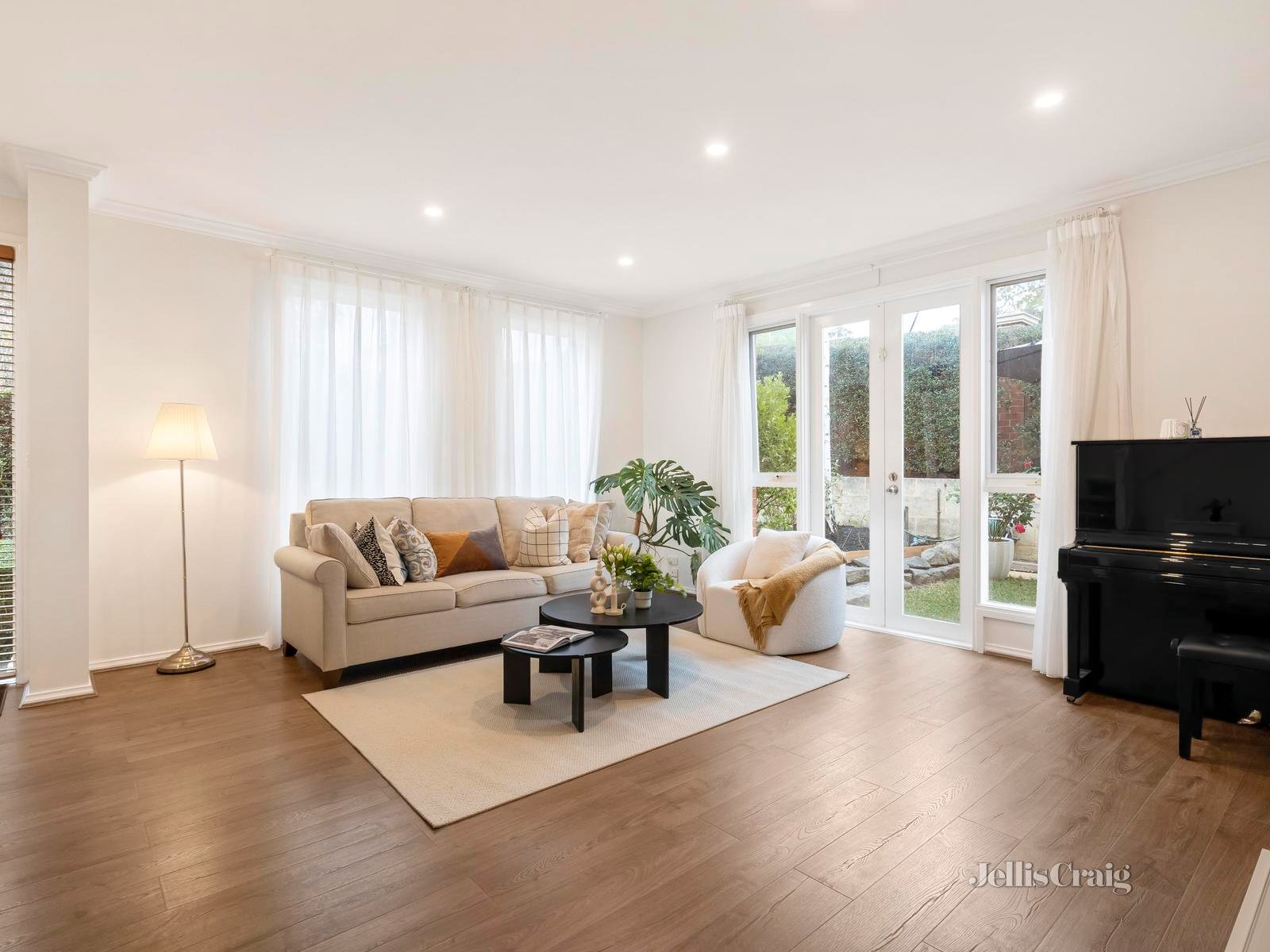 35 Powers Street, Donvale image 3