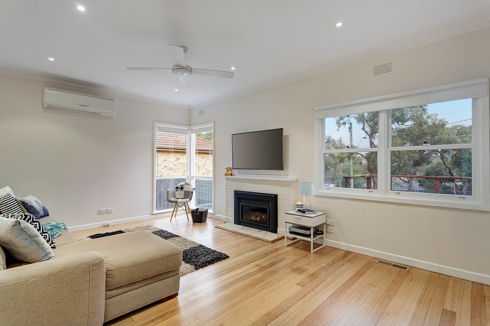 35 Quarry Road, Mitcham image 3