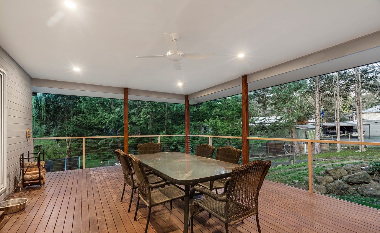 35 Railway Parade, Wandin&nbsp;North image 12