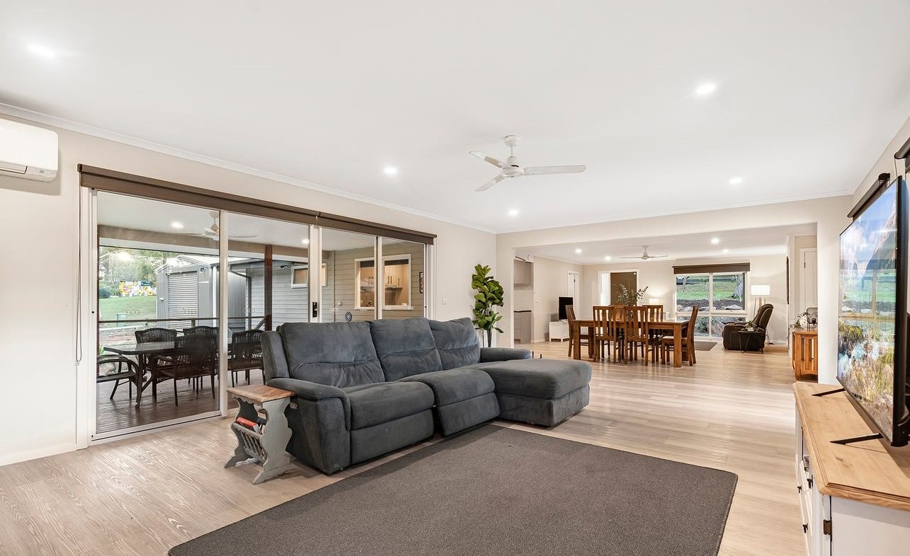 35 Railway Parade, Wandin&nbsp;North image 5