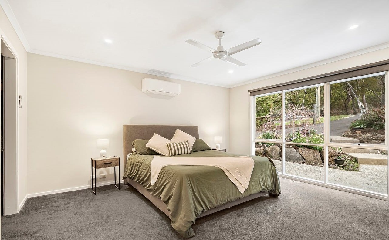 35 Railway Parade, Wandin&nbsp;North image 7