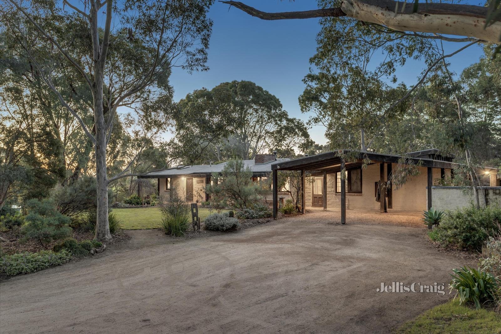 35 Research Warrandyte Road, Research image 1