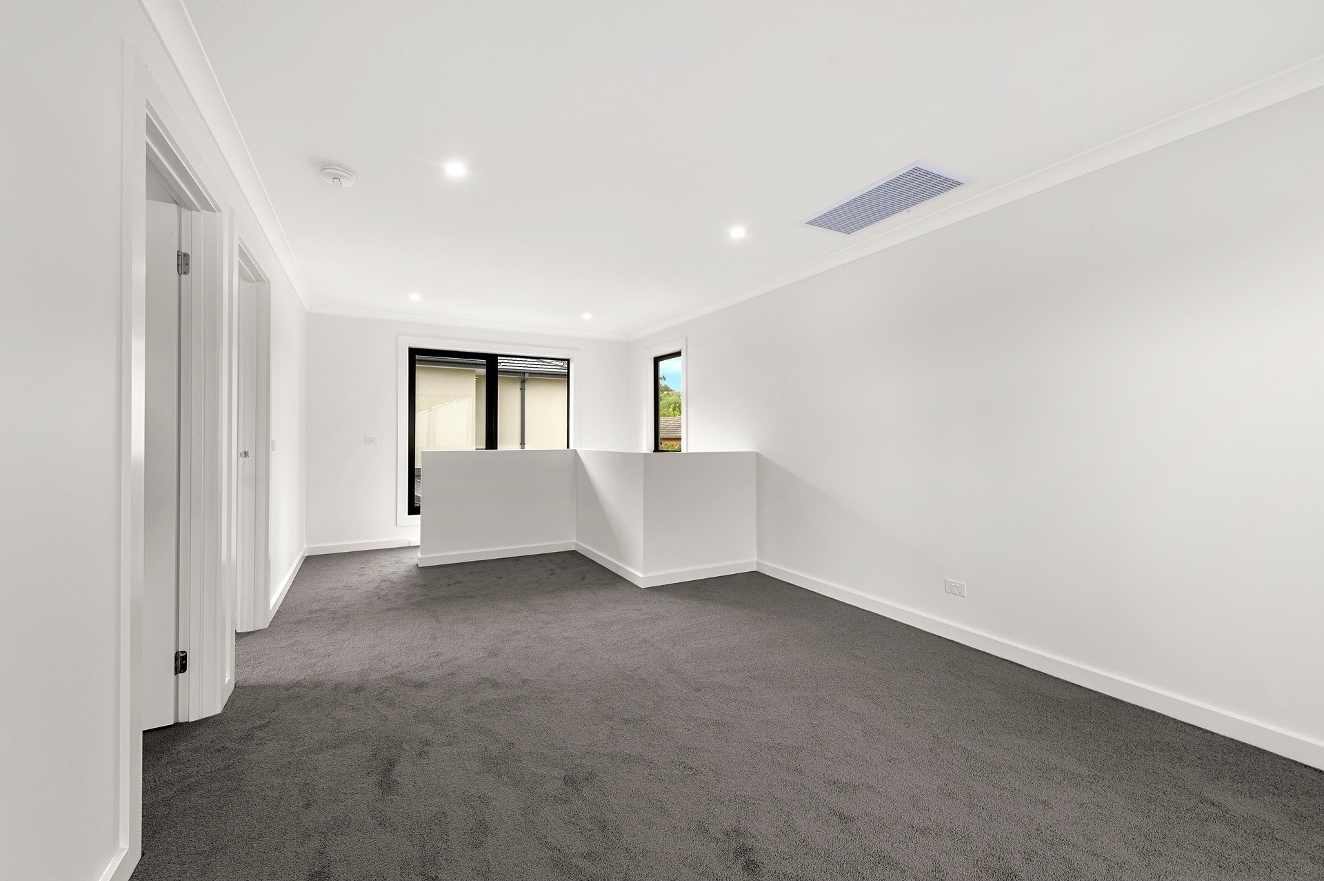 3/5 Rowan Street, Croydon image 6