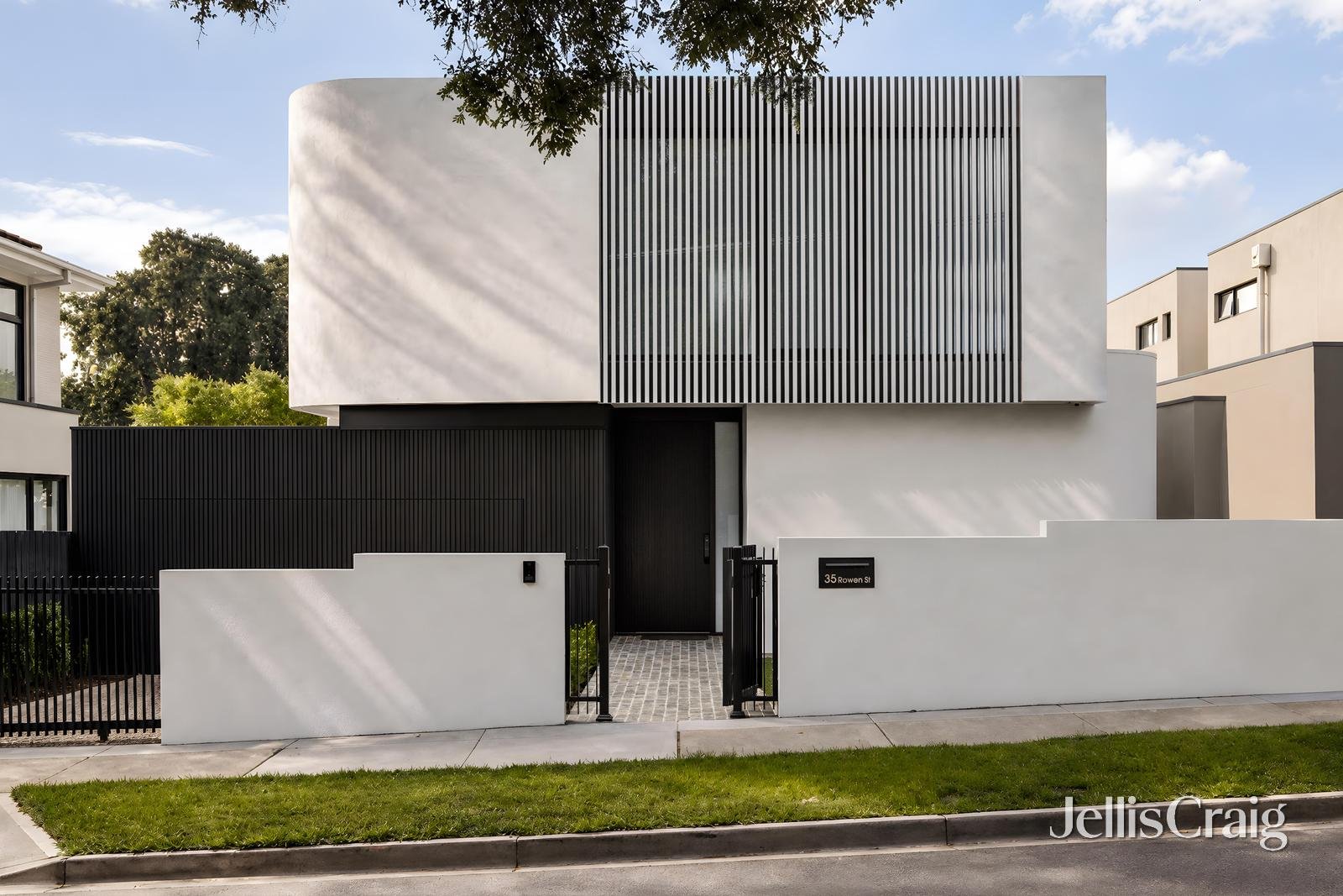 35 Rowen Street, Glen&nbsp;Iris image 1