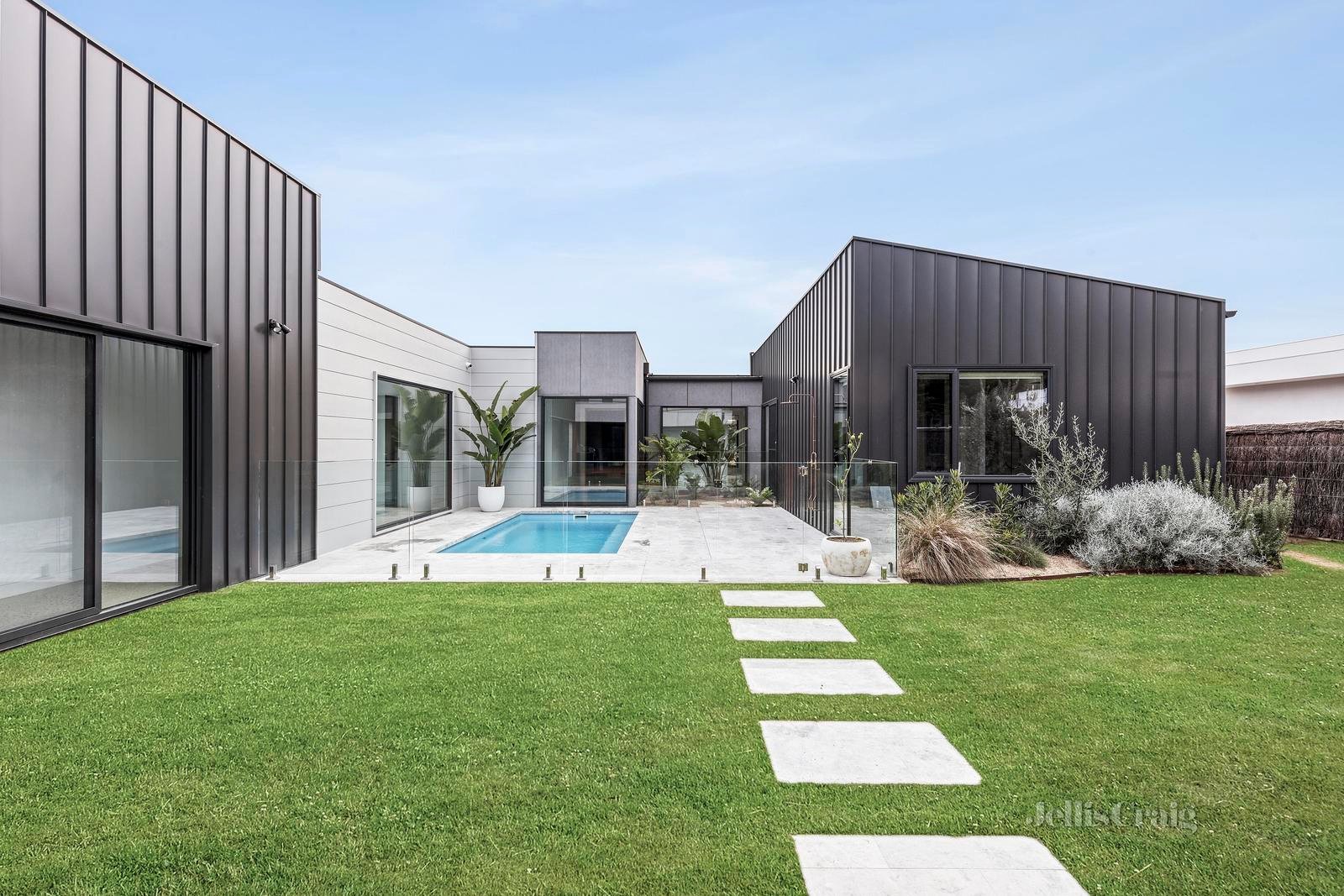 35 Samphire Drive, Connewarre image 18