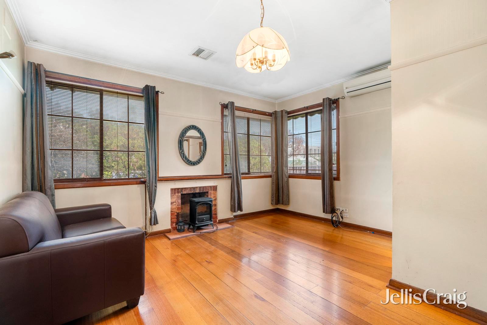 35 Scotts Street, Bentleigh image 3