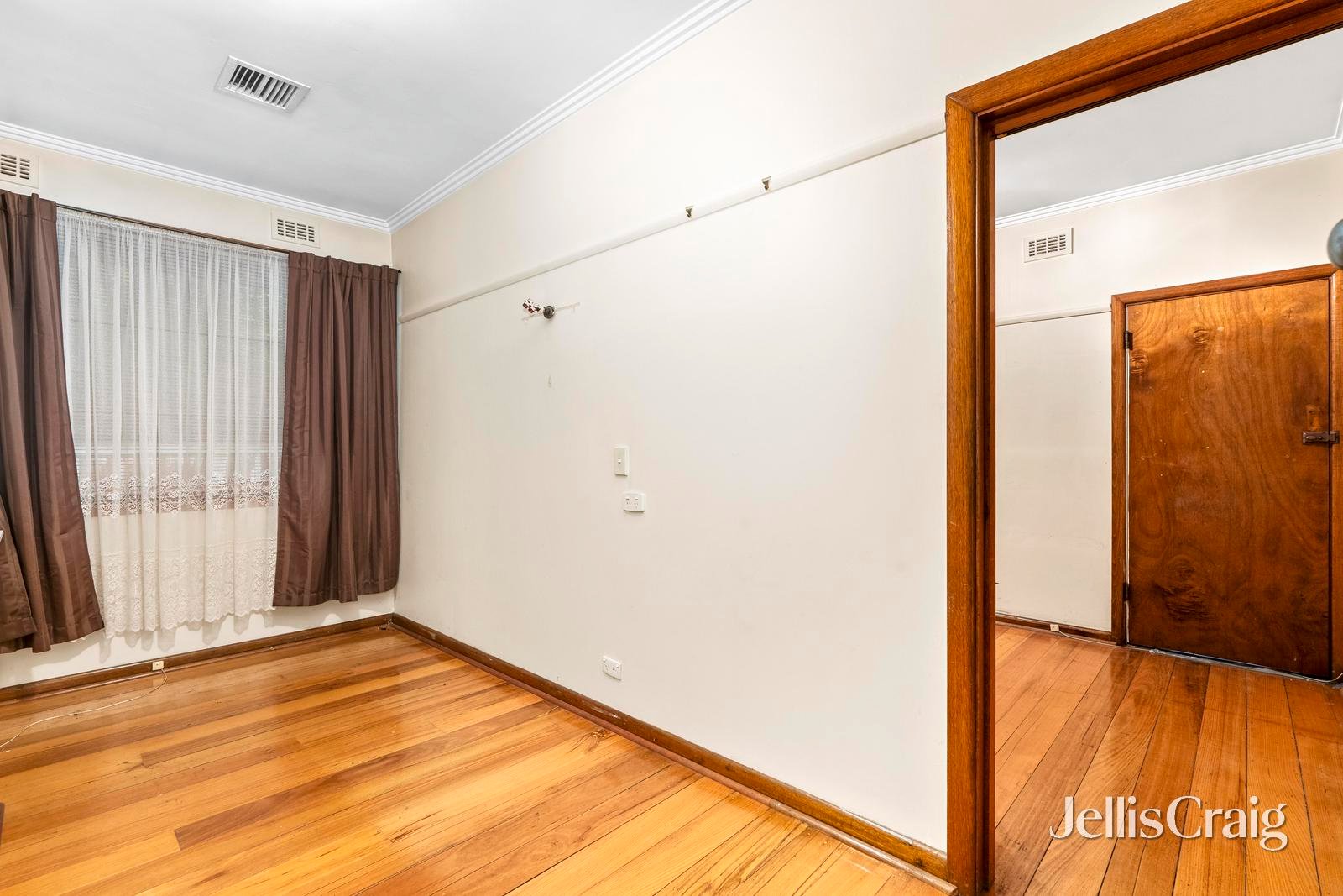 35 Scotts Street, Bentleigh image 4