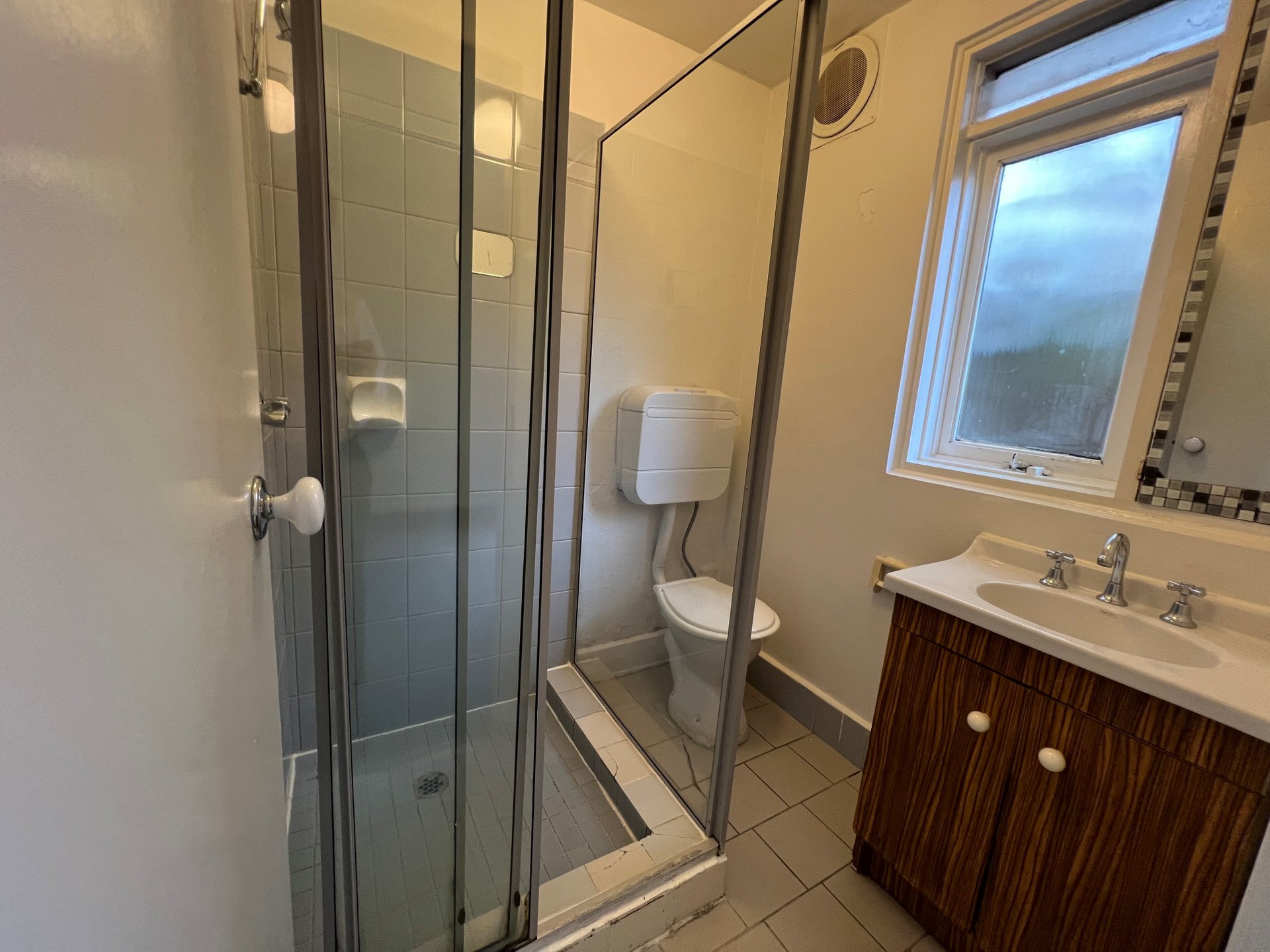 Property Gallery Thumbnail 4