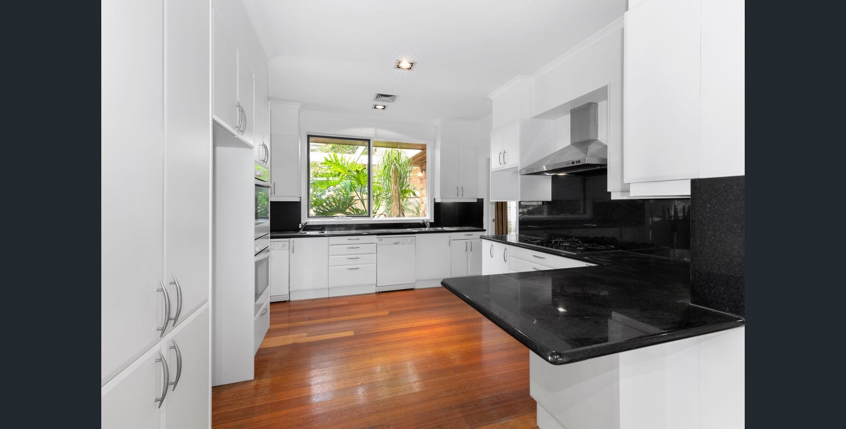 35 Spring Road, Caulfield&nbsp;South image 3