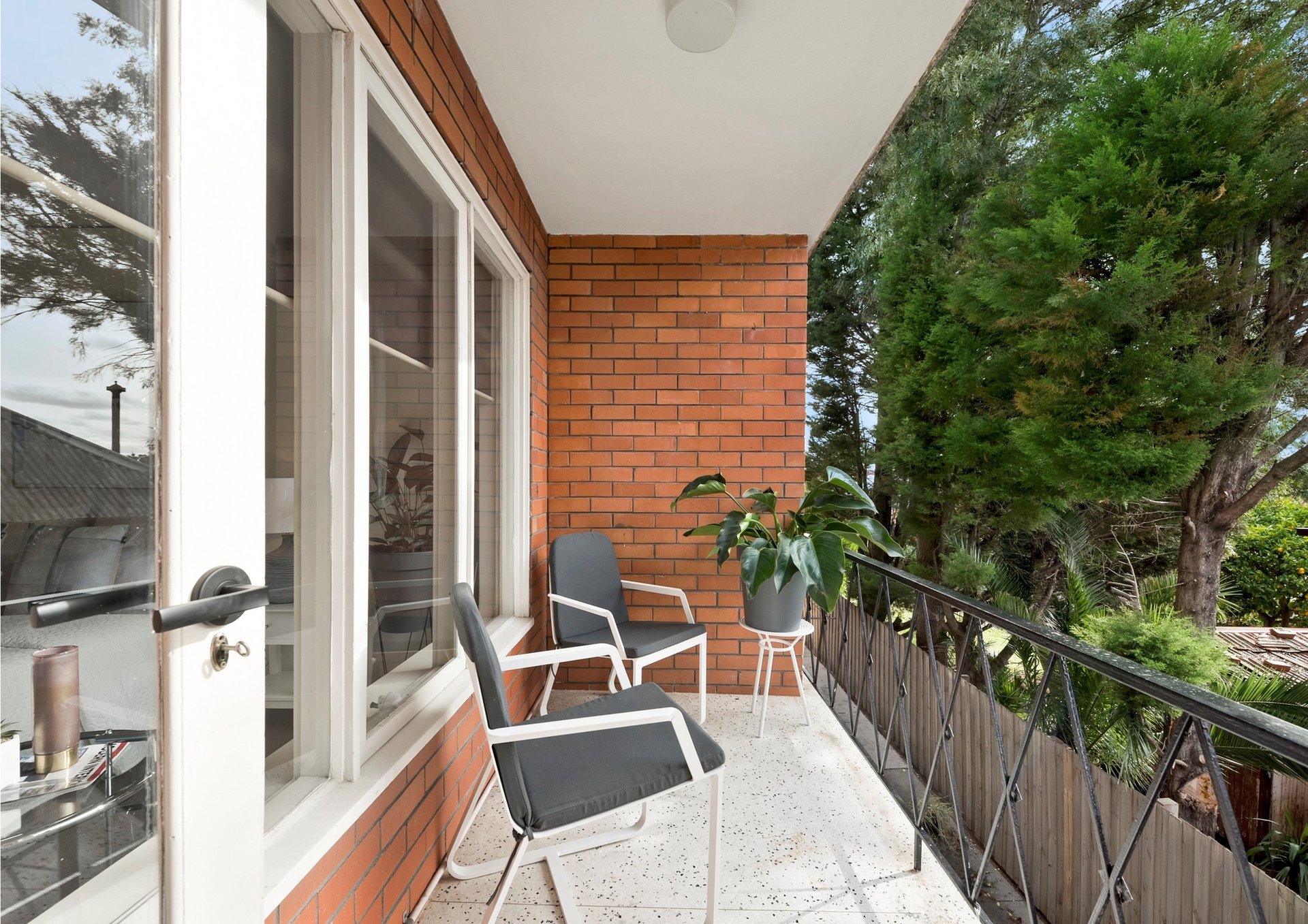 Property Gallery Thumbnail 7