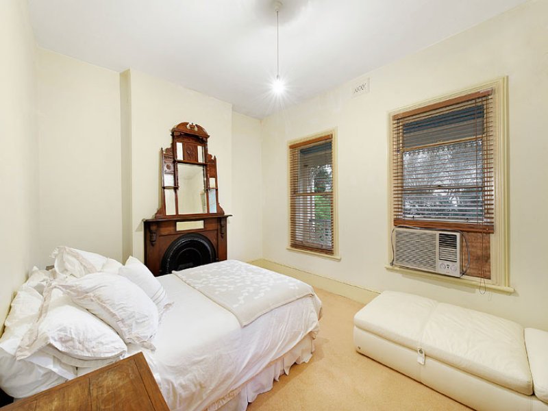 35 St Vincent Street, Albert Park image 4