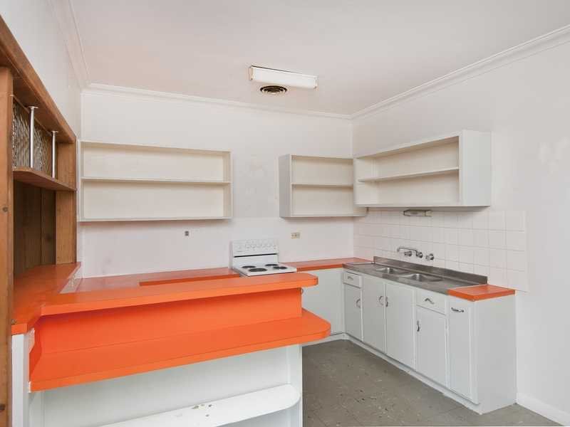 35 Sycamore Street, Hamlyn Heights image 2