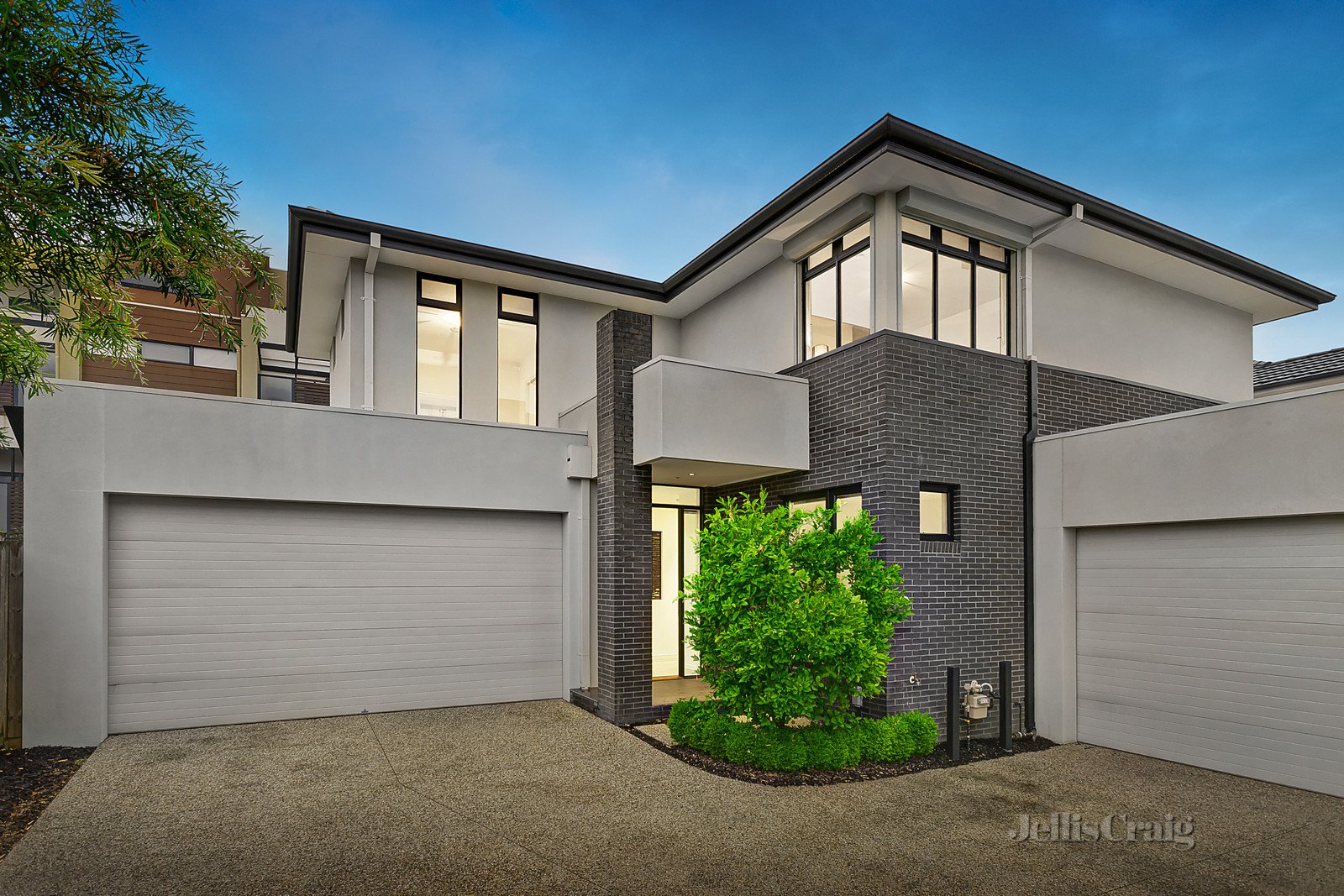 3/5 Talford Street, Doncaster East image 1