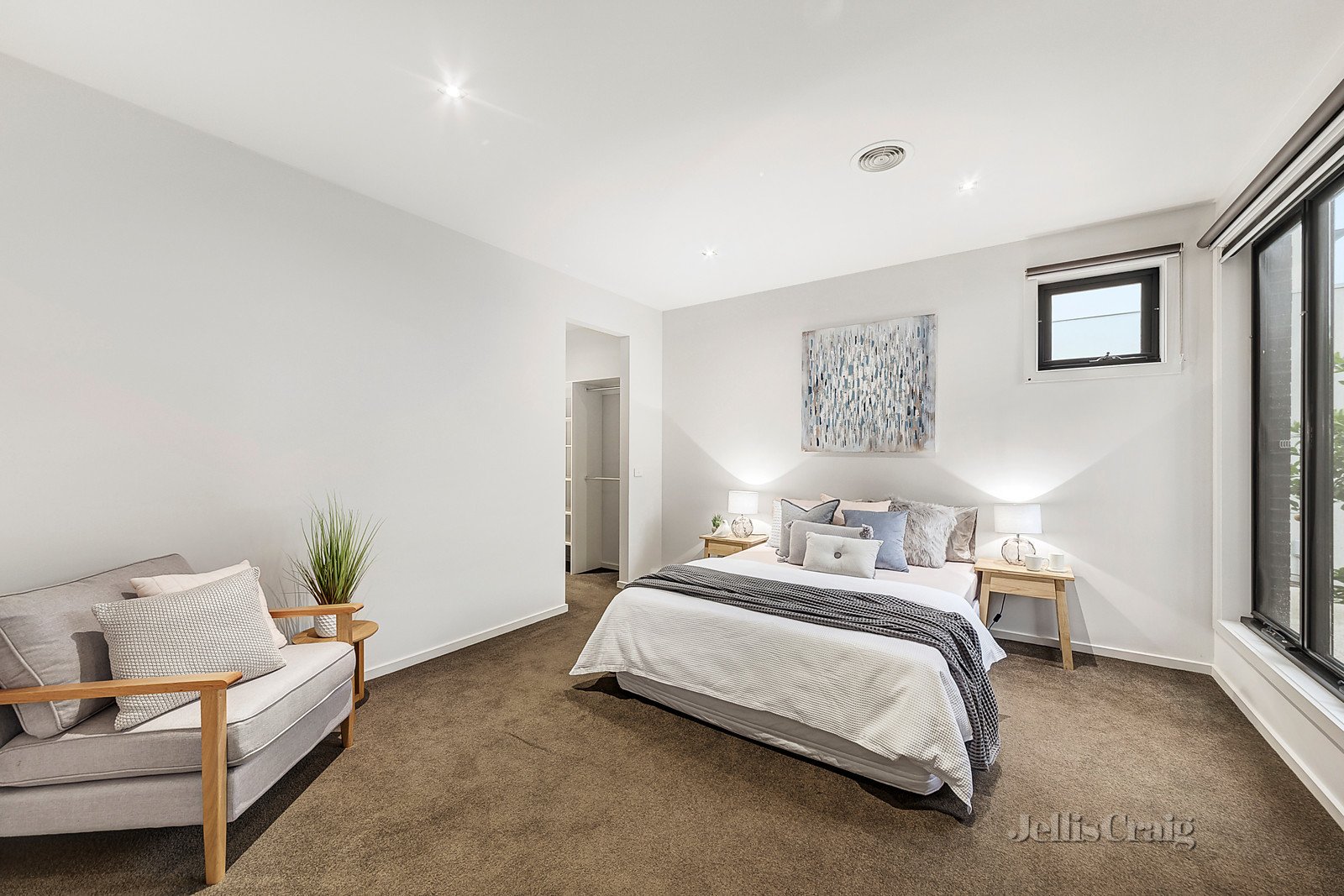 3/5 Talford Street, Doncaster East image 9