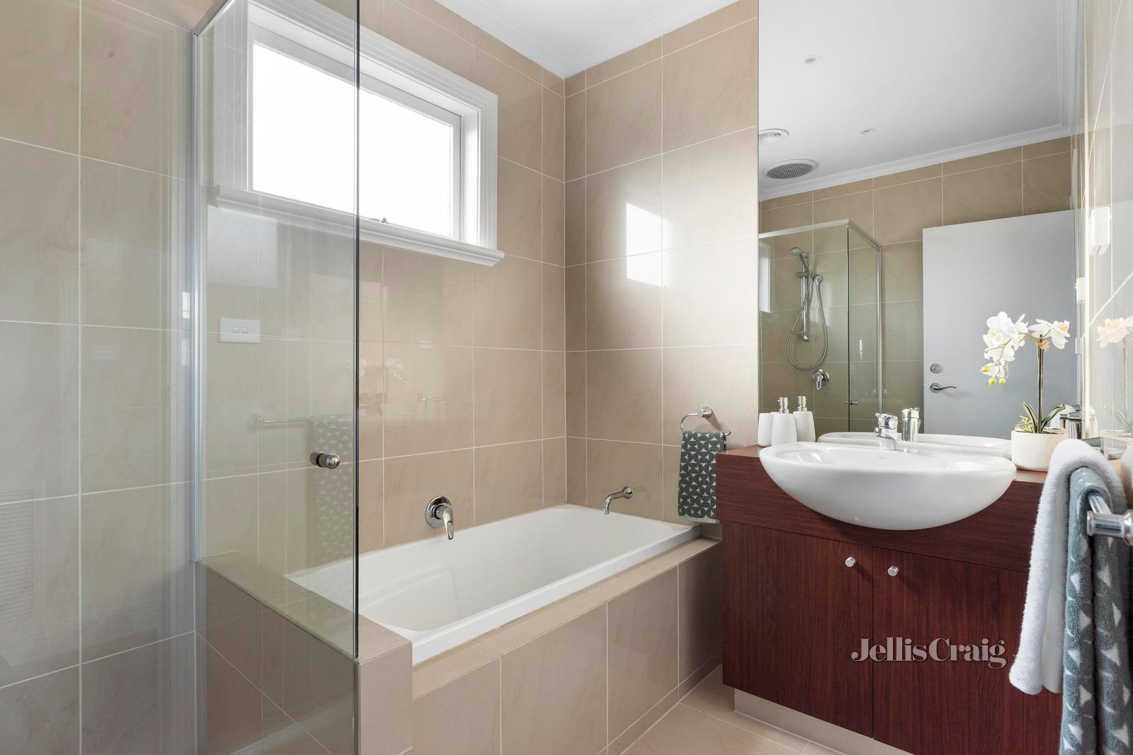 35 Thames Street, Northcote image 12