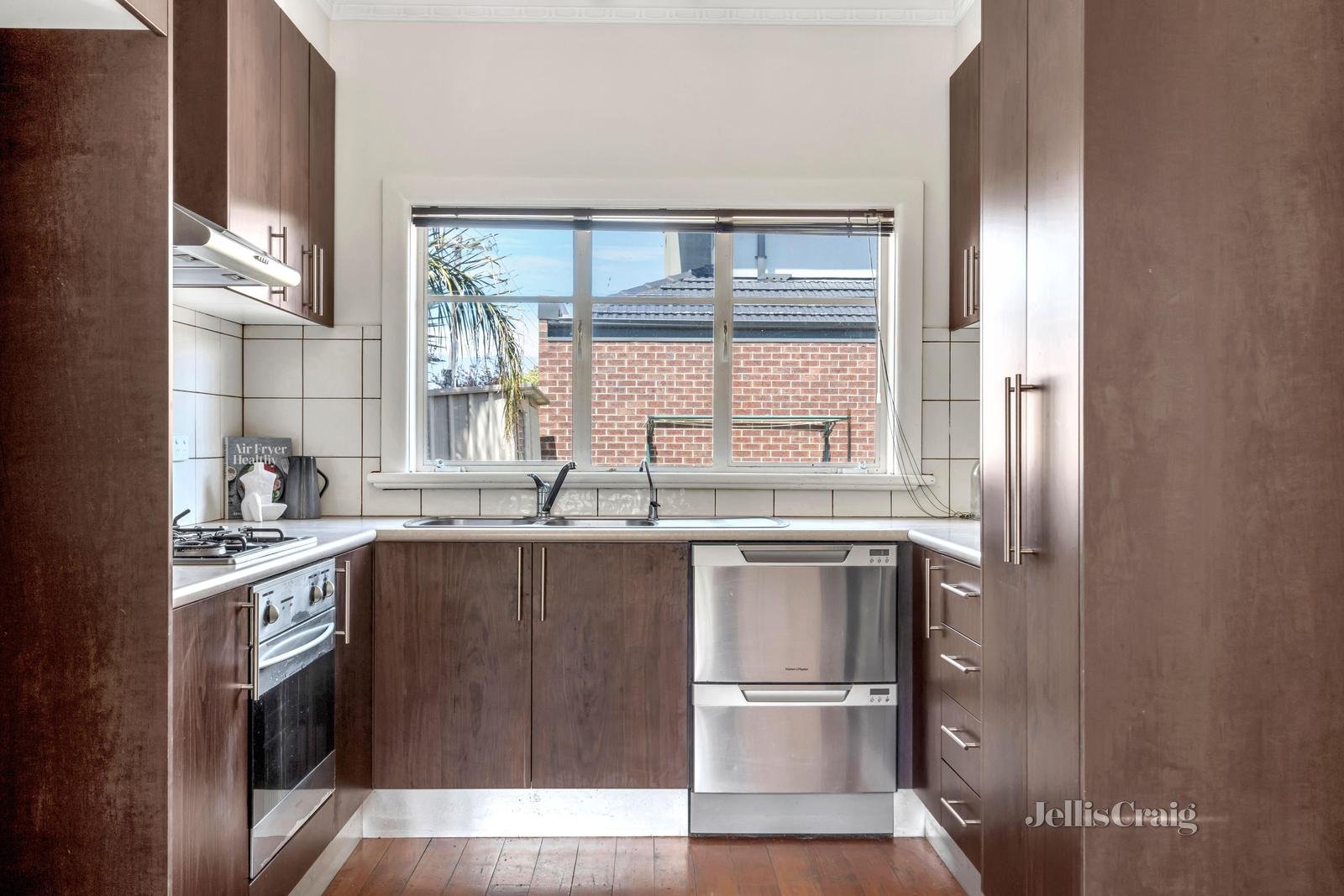 35 The Boulevard, Pascoe Vale South image 7