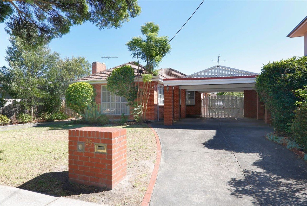 35 Virginia Street, Mount&nbsp;Waverley image 1
