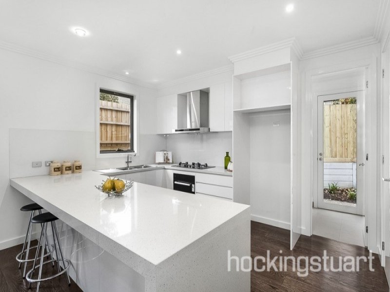 35 Walnut Road, Balwyn North image 3