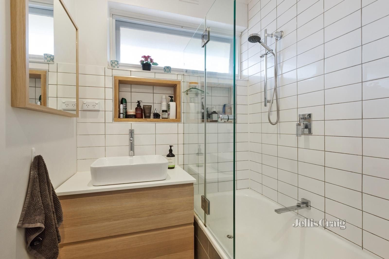 3/5 Walsh Street, Ormond image 8