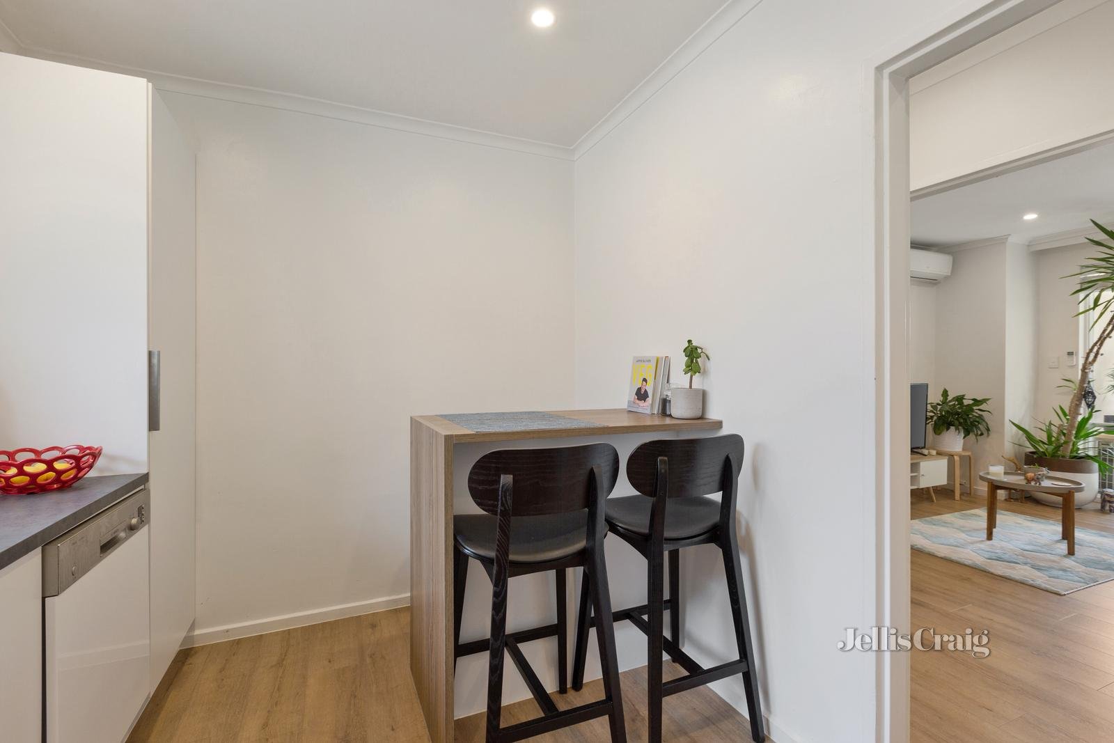 3/5 Walsh Street, Ormond image 5