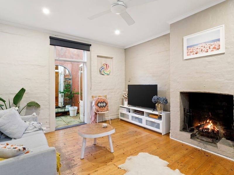 Property Gallery Thumbnail 3