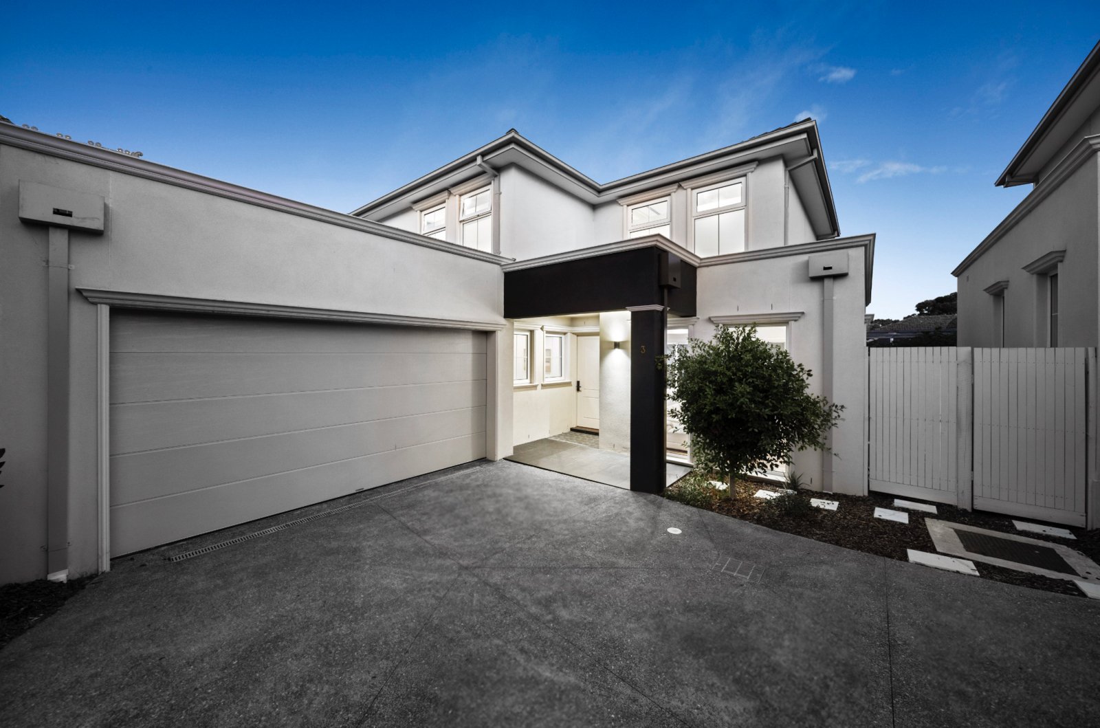 Property Gallery - Main Image