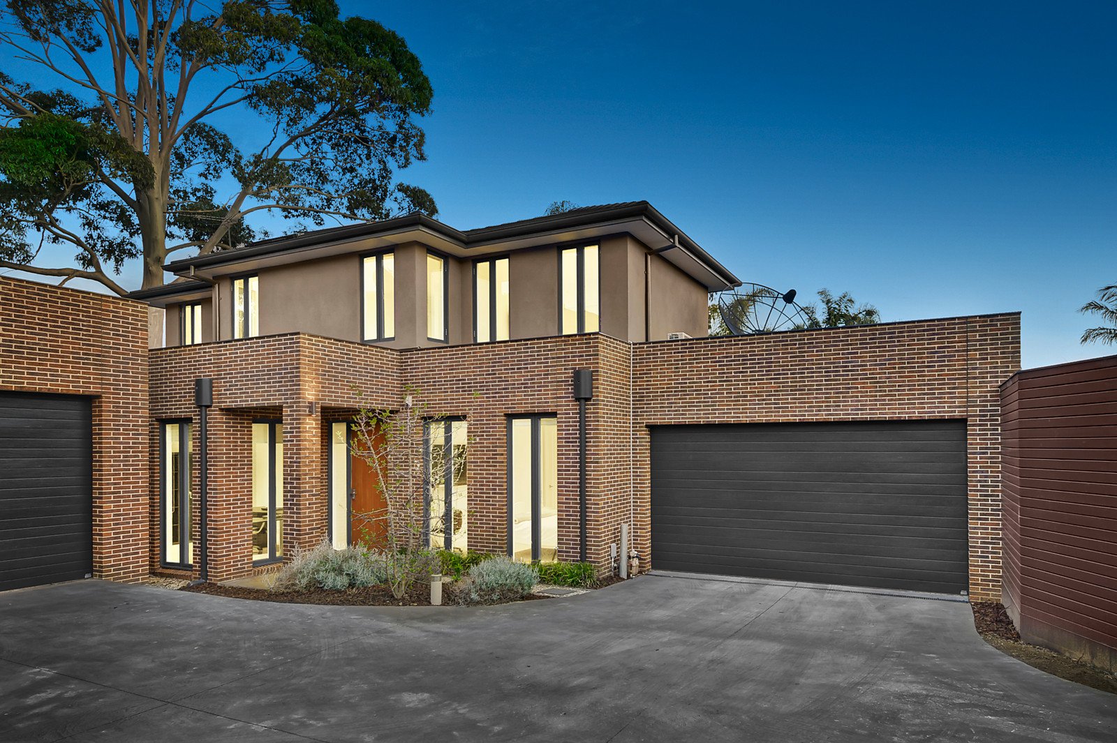 3/50 Donald Road, Wheelers Hill image 1