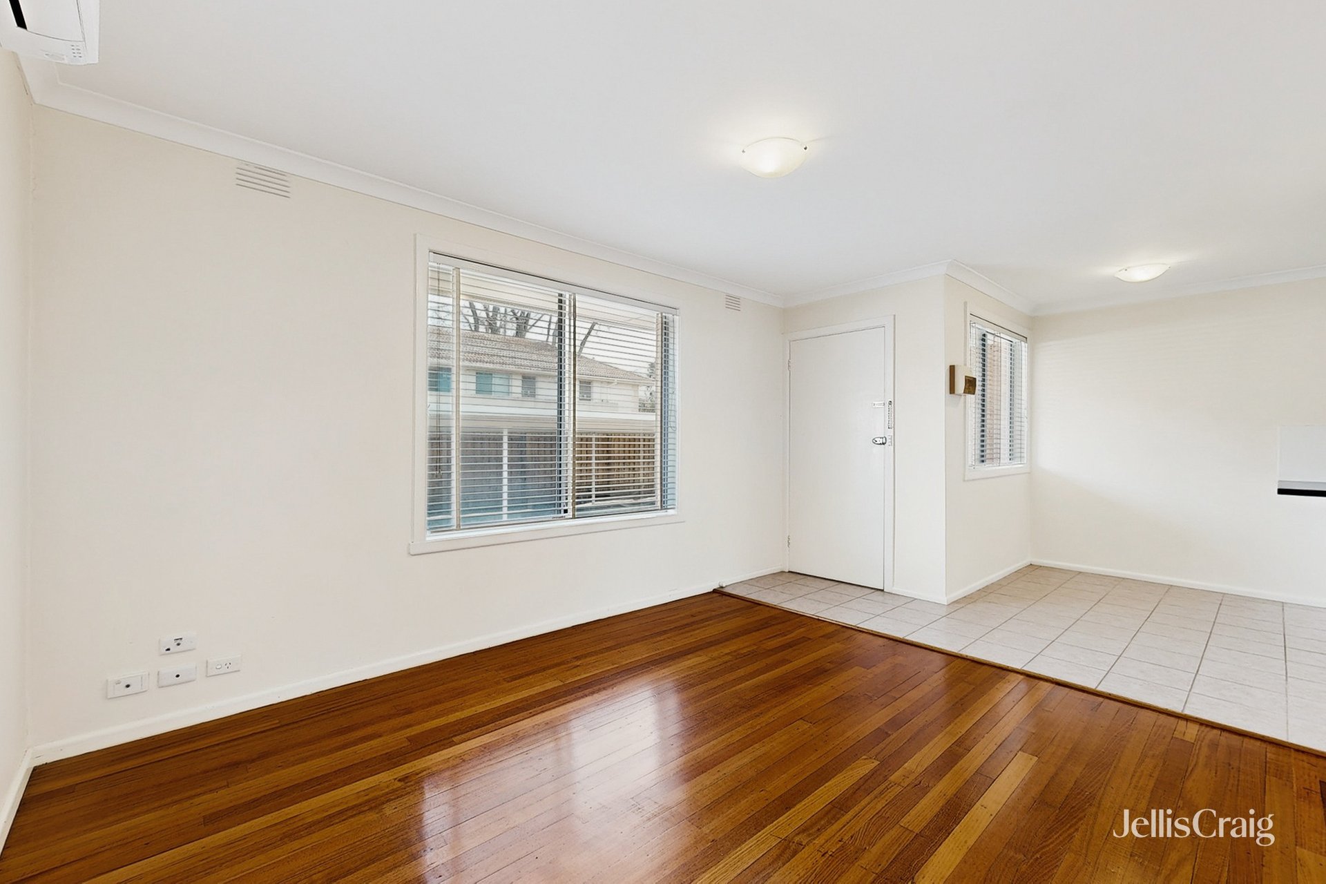 3/50 Lower Dandenong Road, Parkdale image 5