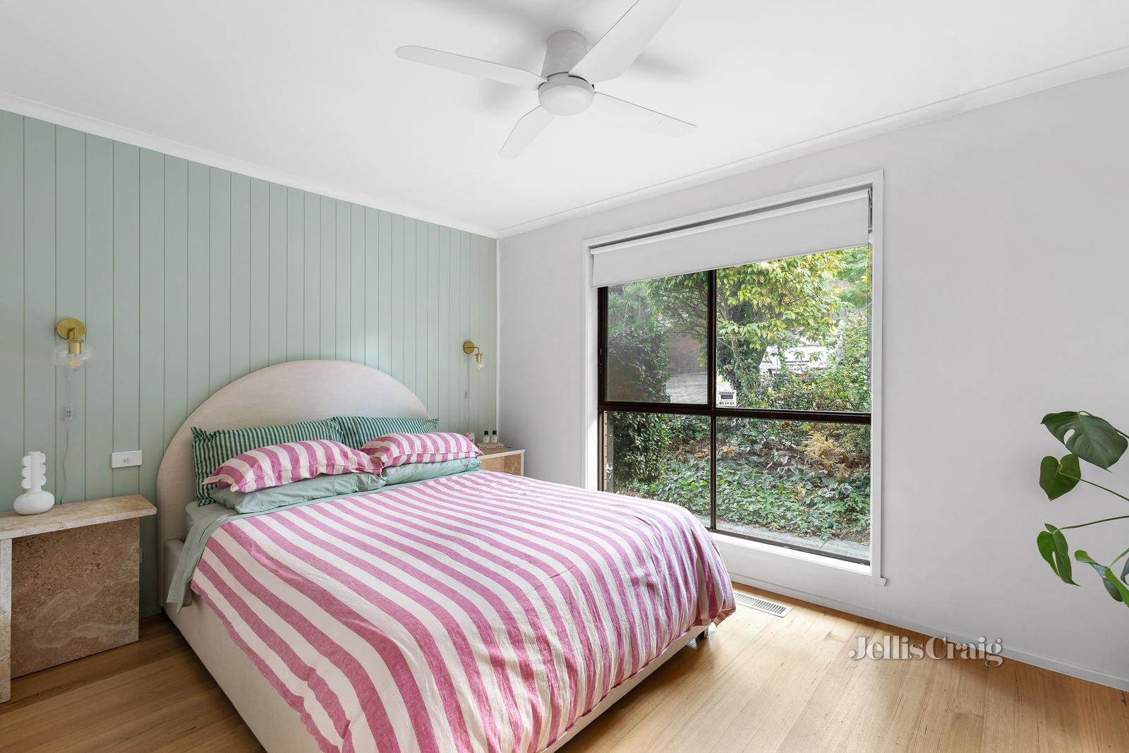 3/50 Scotland Avenue, Greensborough image 9