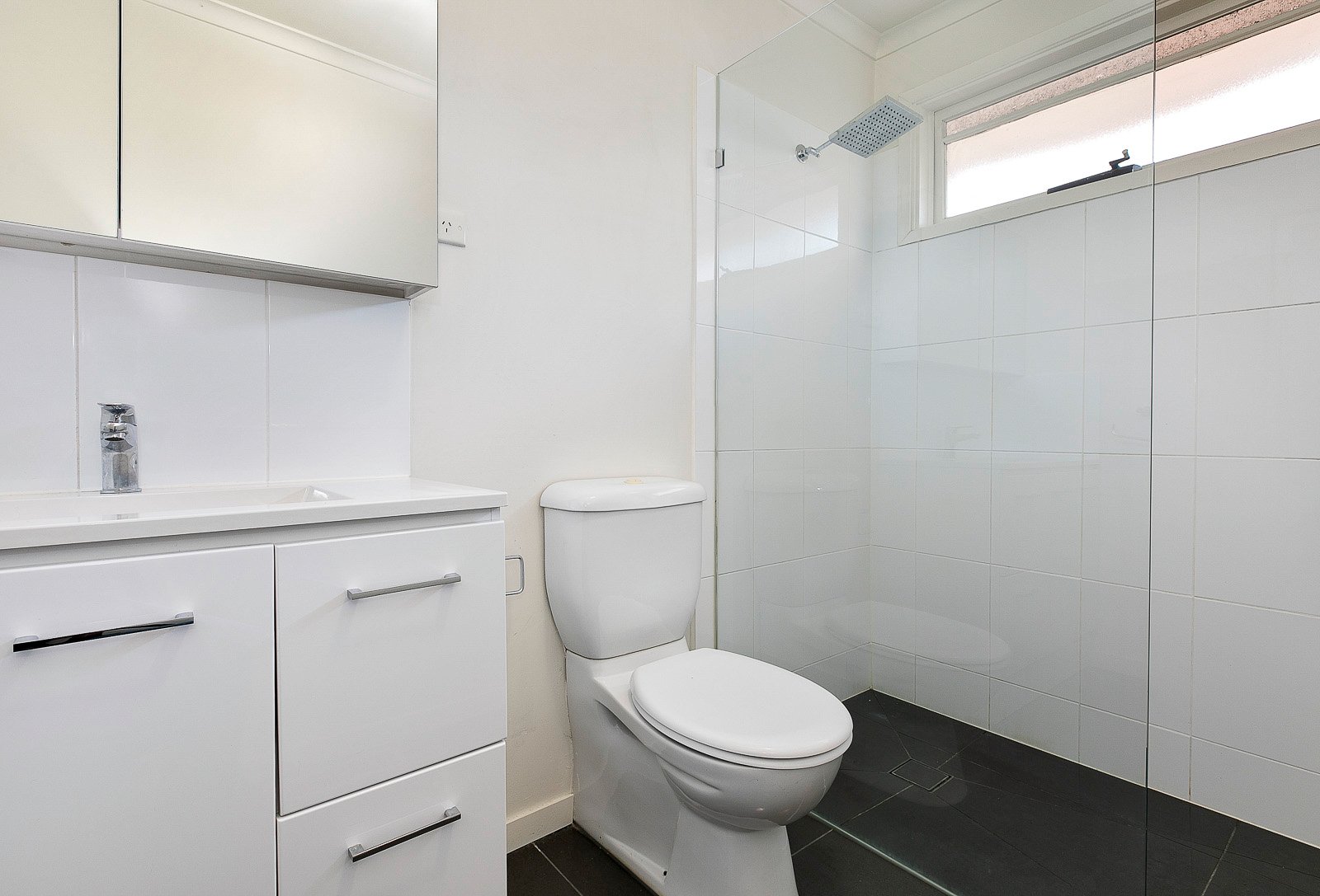 Property Gallery Thumbnail 7