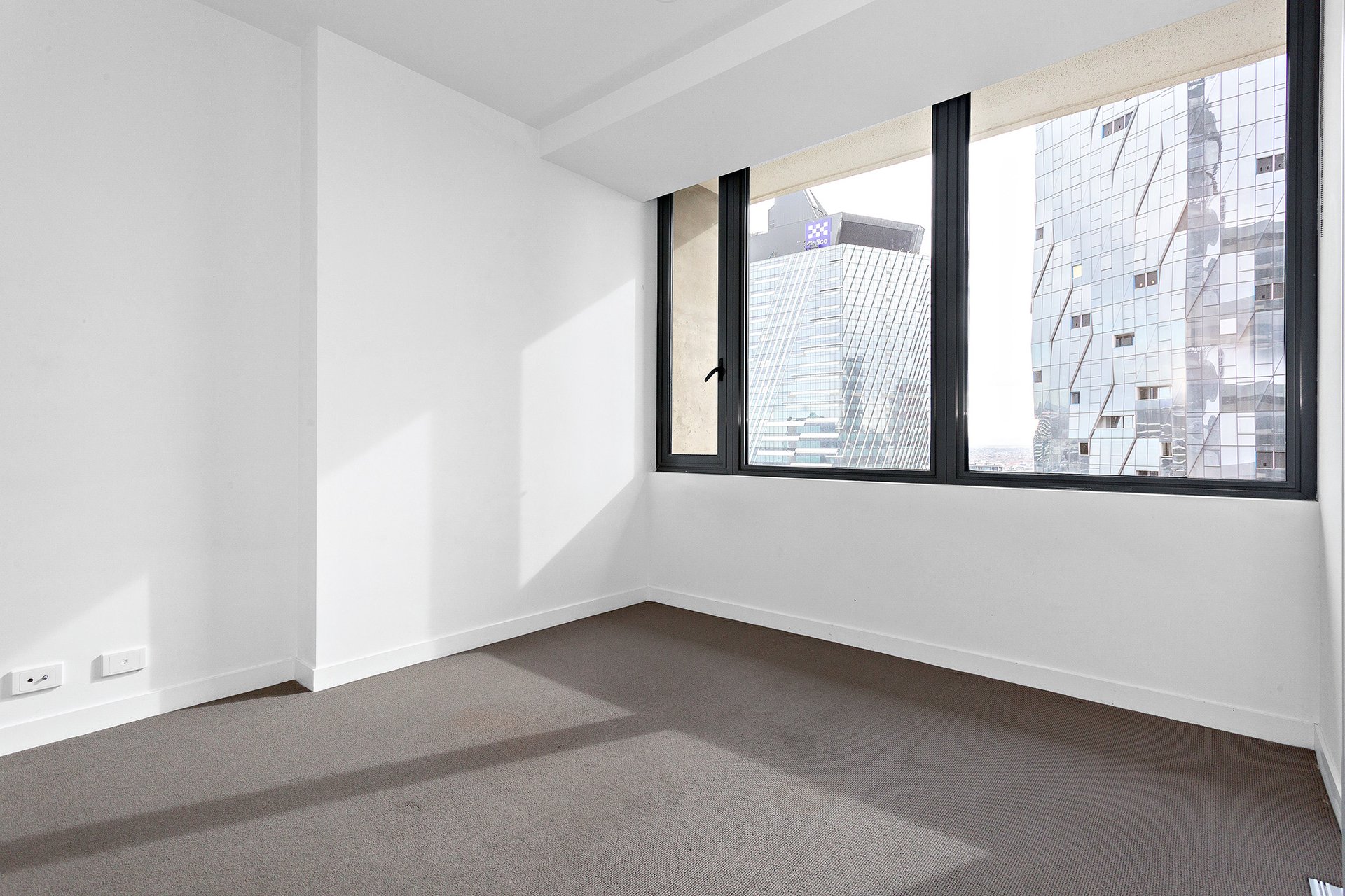 3501S/220 Spencer Street, Melbourne image 5