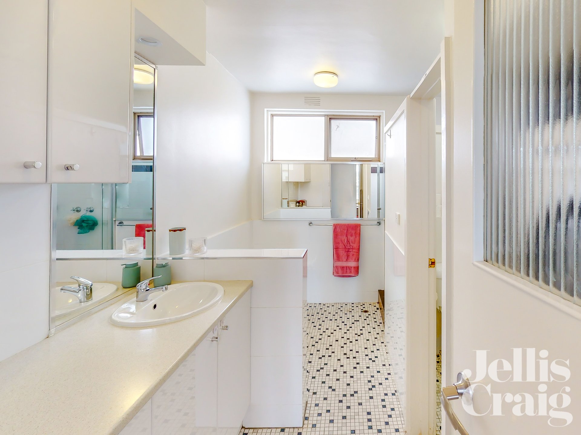 3/50a Wattletree Road, Armadale image 5