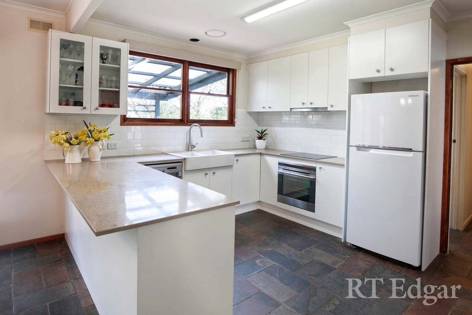 Property Gallery Thumbnail 7