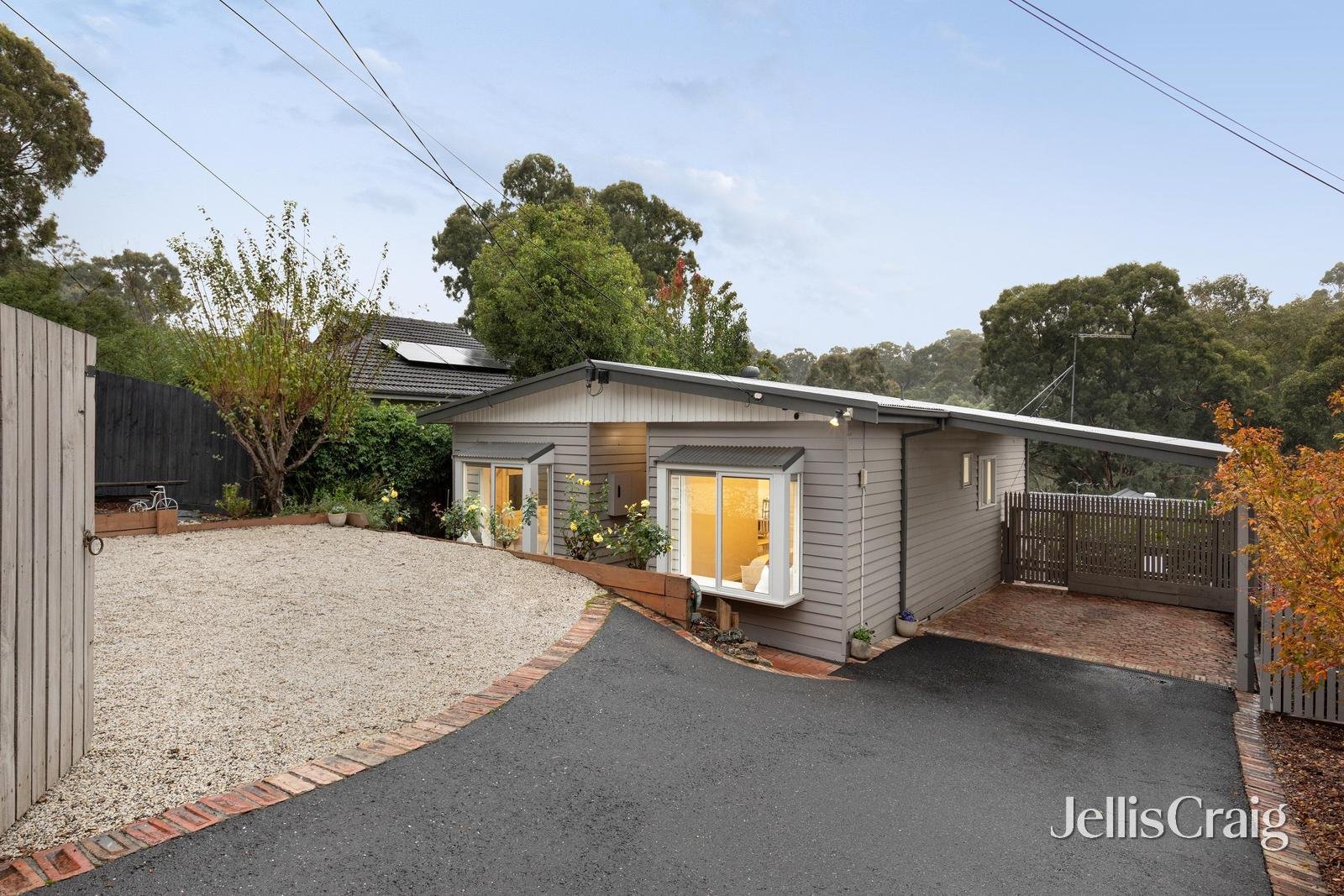351 Main Road, Montmorency image 1