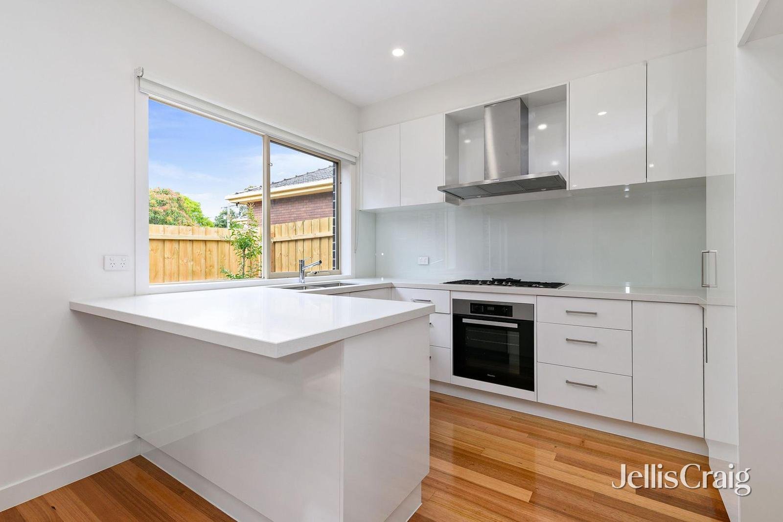 3/51 Morton Road, Burwood image 3