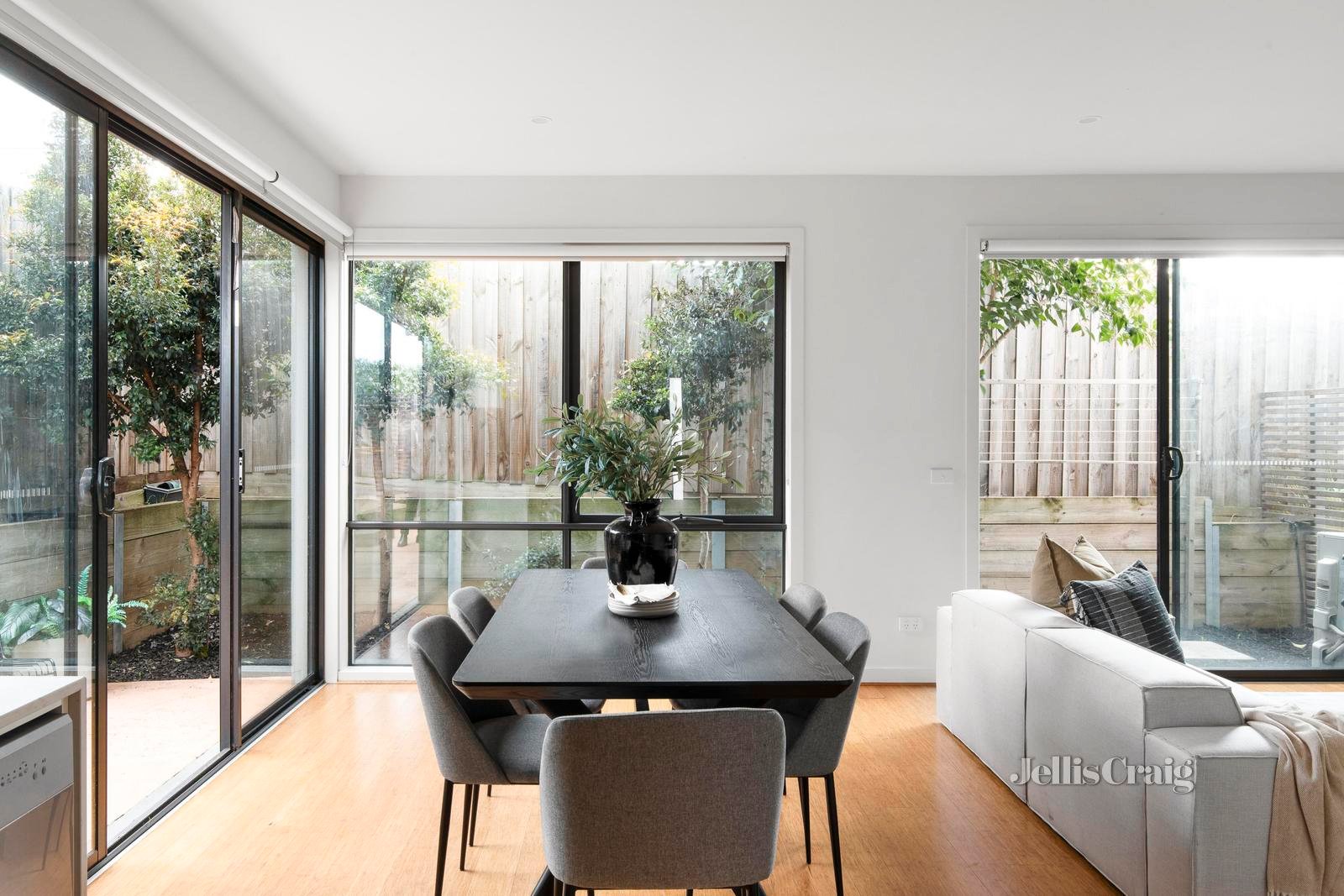 3/51 Oriel Road, Ivanhoe image 3