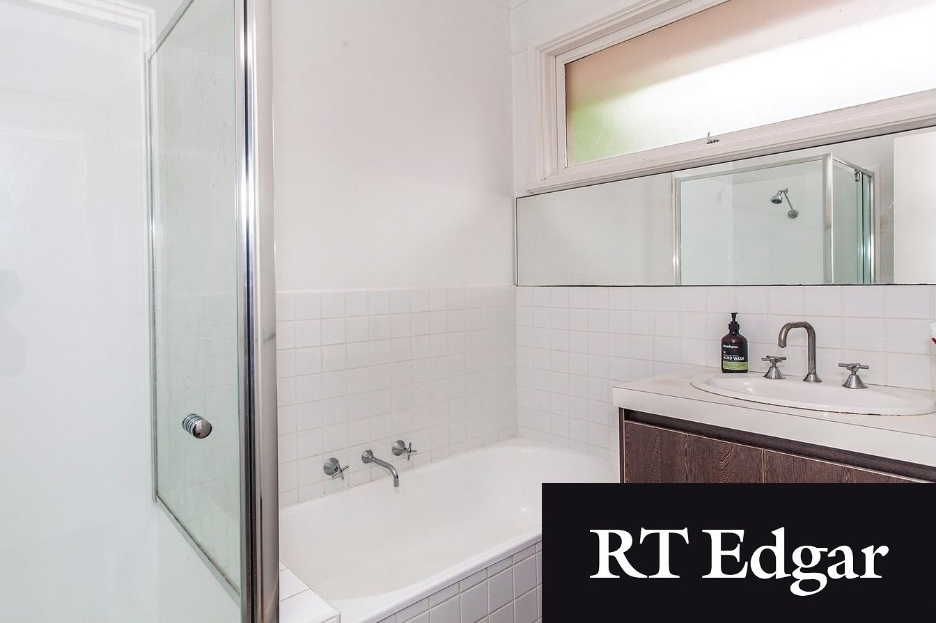 Property Gallery Thumbnail 5
