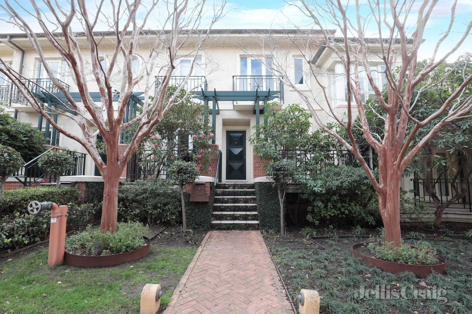 35/12 Copelen St, South Yarra image 1