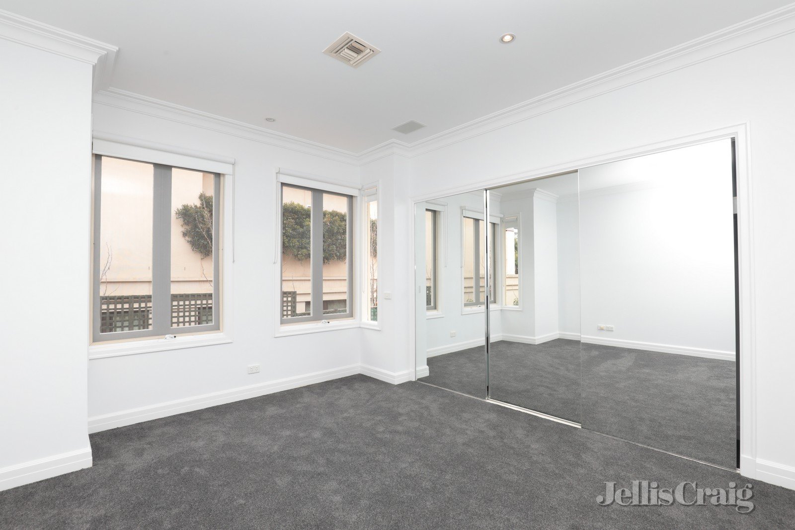 35/12 Copelen St, South Yarra image 5